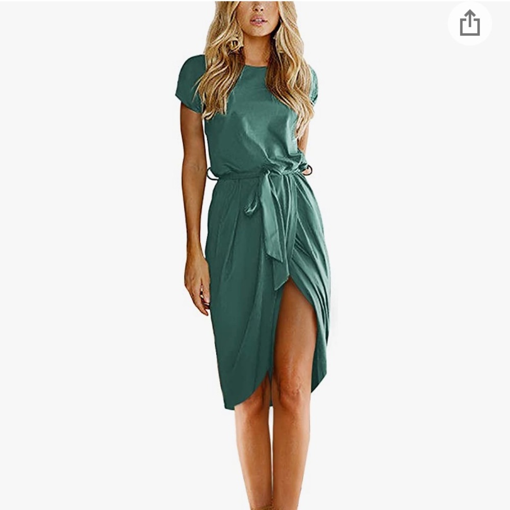 Short sleeve comfy tie waist slit dress